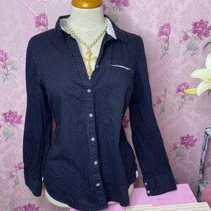 𝅺🌷 Tommy Hilfiger🌷 100% Cotton Dark Navy Blue & White Polka Dot Button Up Shirt